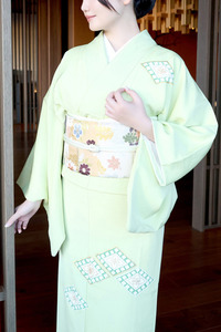 紫 エリー 写真