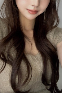 ☆業界未経験！静謐な気品を纏い、優雅な微笑みで魅了する美女！☆